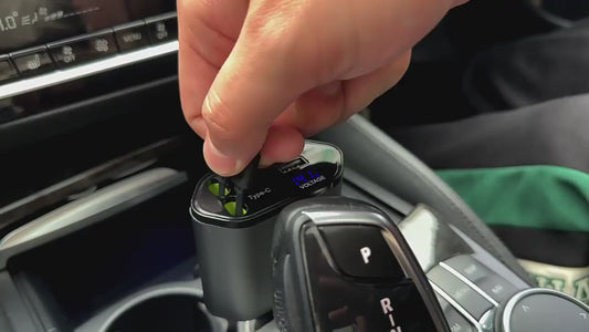 ChargeMax Pro - 4-in-1 Retractable Car Charger